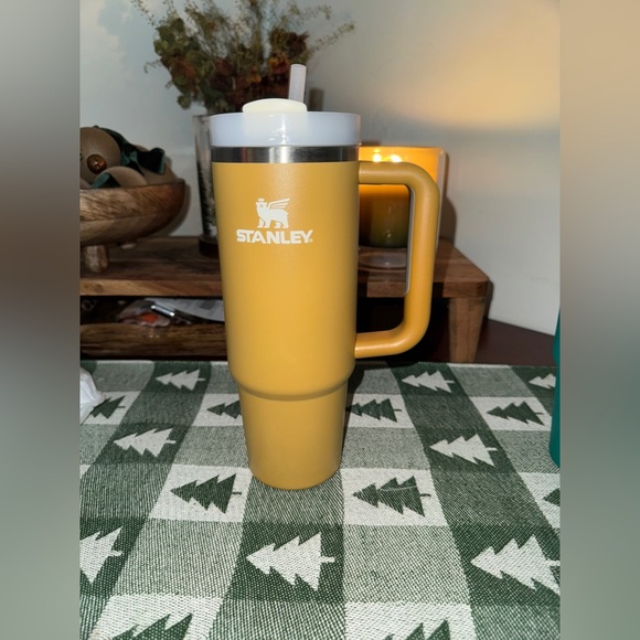 YARROW 30oz Stanley - Picture 1 of 4